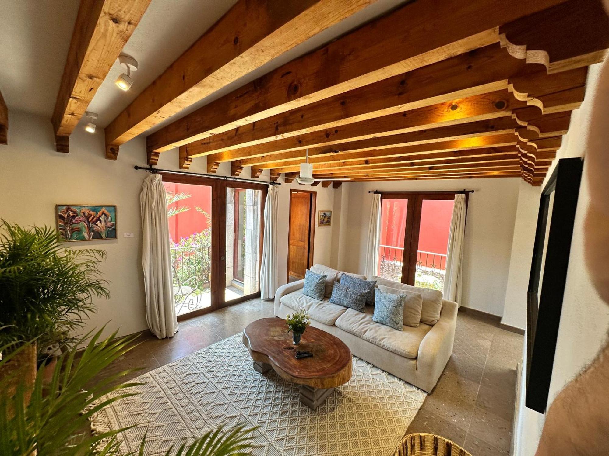 Villa Casa Roja Heart Of San Miguel With Private Pool